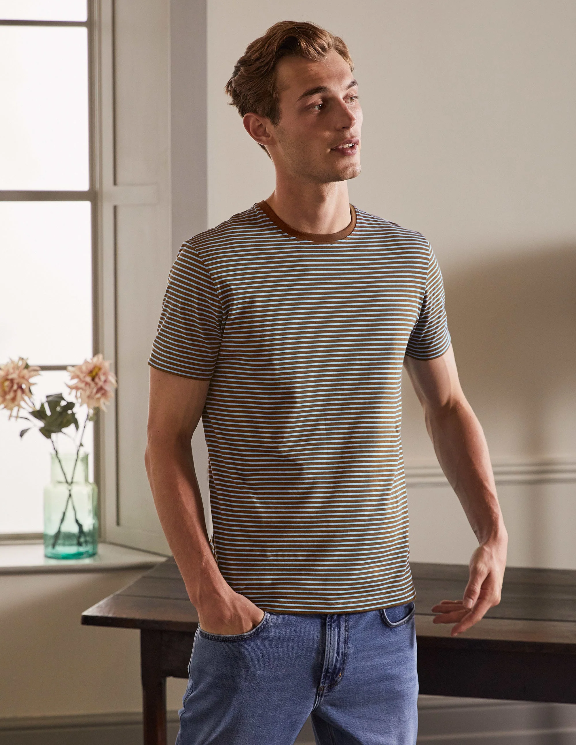 Klassisches Baumwoll-T-Shirt-Kakao/Flechtenblau, Gestreift