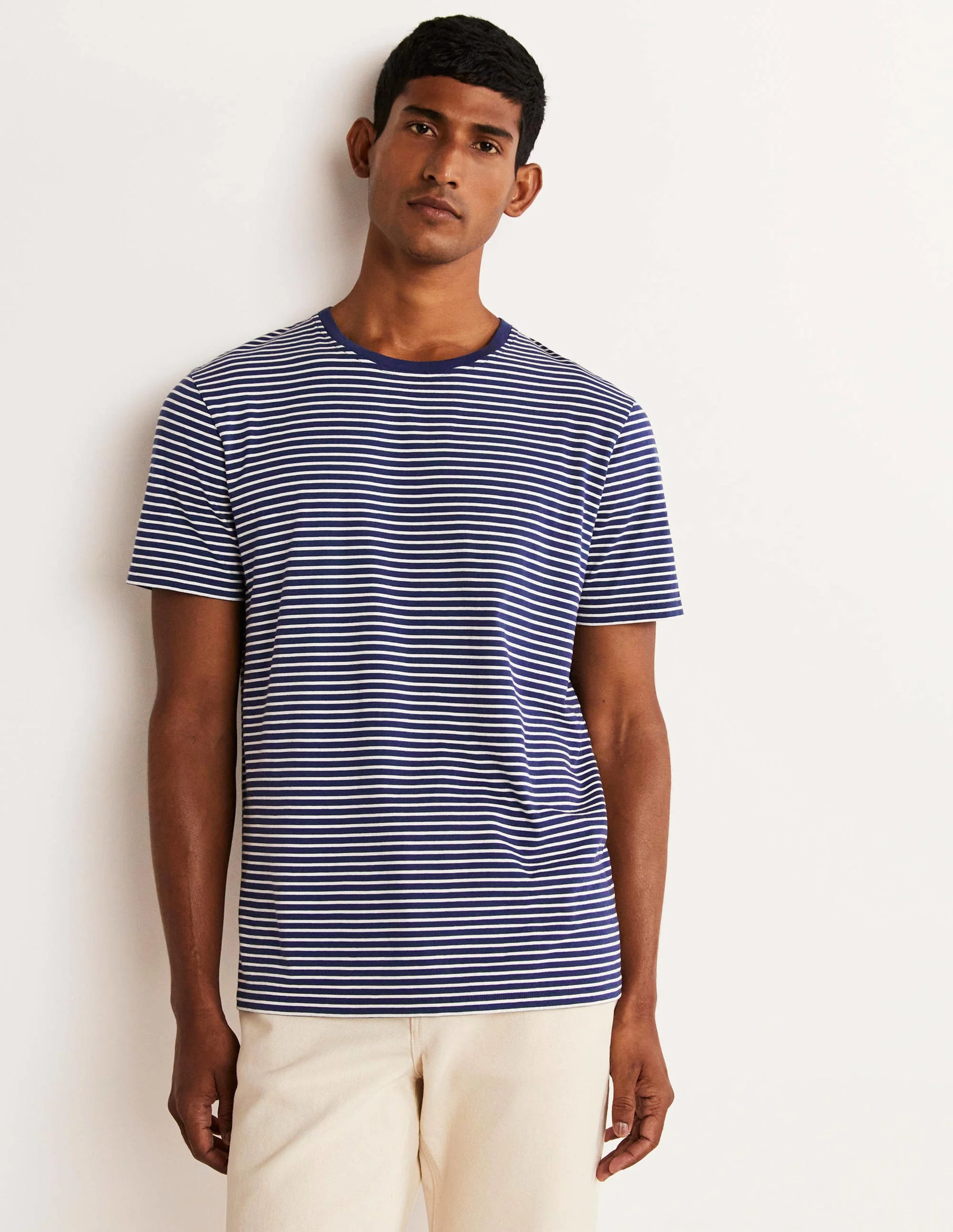 Klassisches Baumwoll-T-Shirt-Navy/Naturweiß, Gestreift