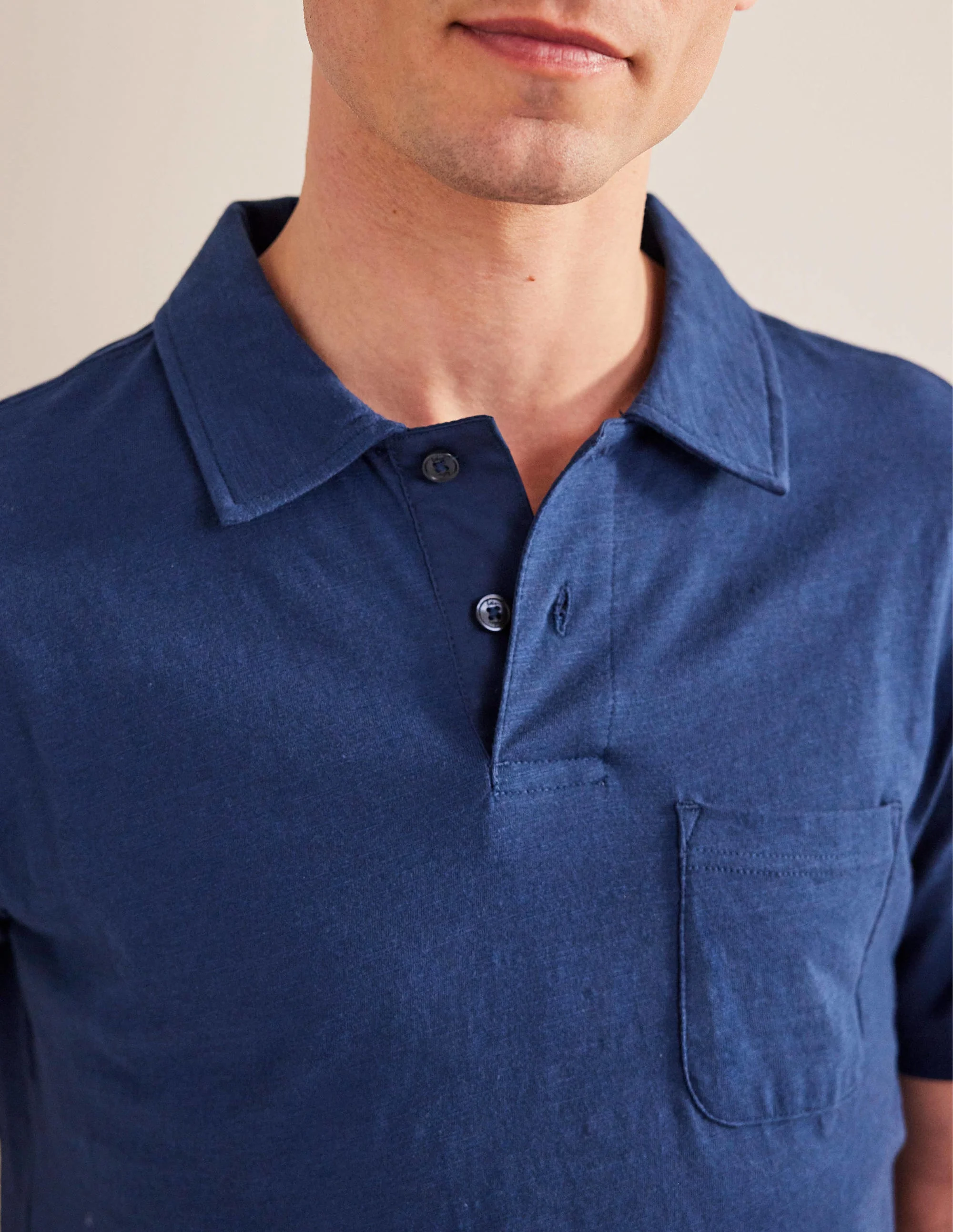 Kurzärmliges Poloshirt aus Flammgarn-Jersey-Marineblau - Image 2