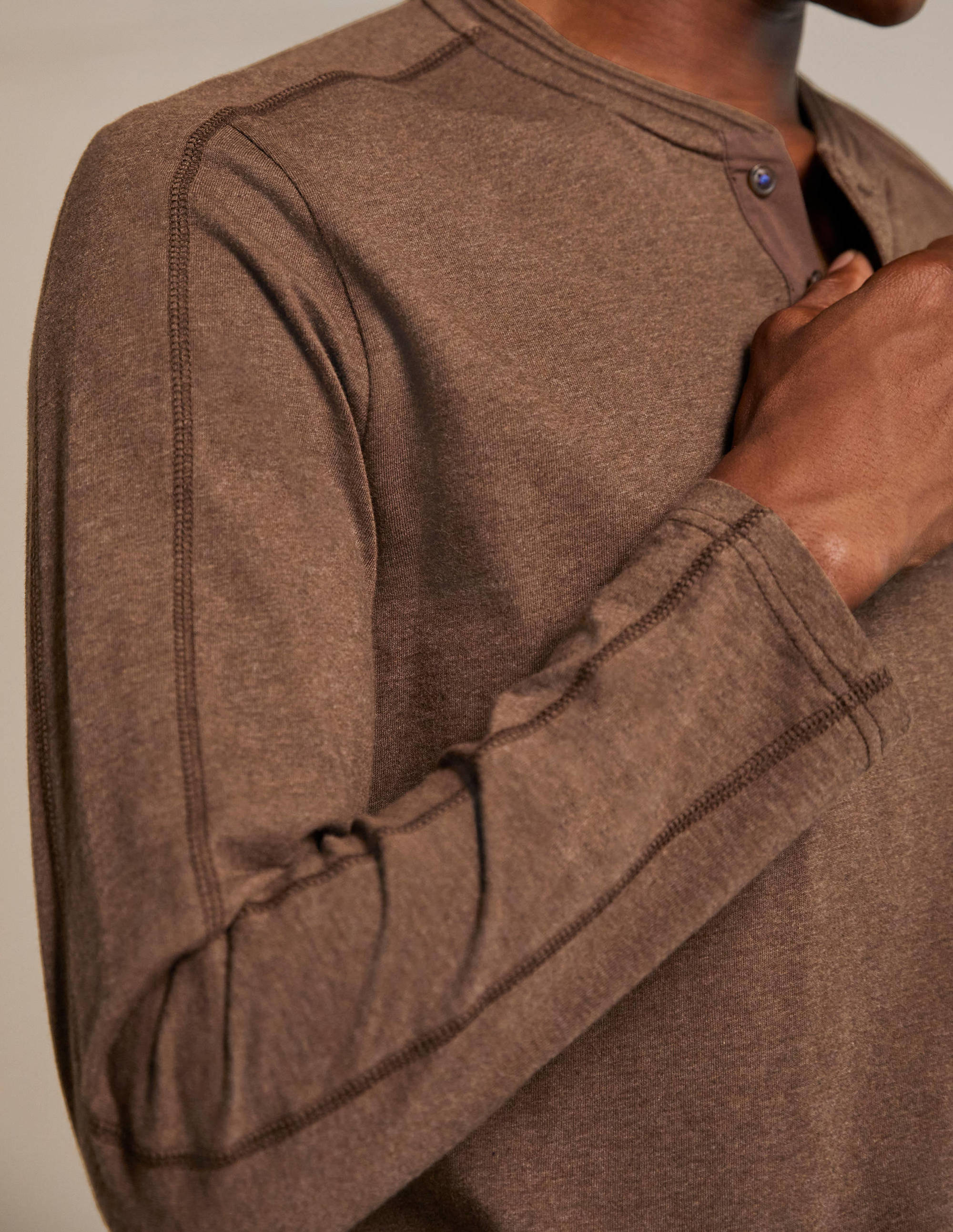 Langärmliges Henley-Shirt-Kakaobraun Meliert - Image 2