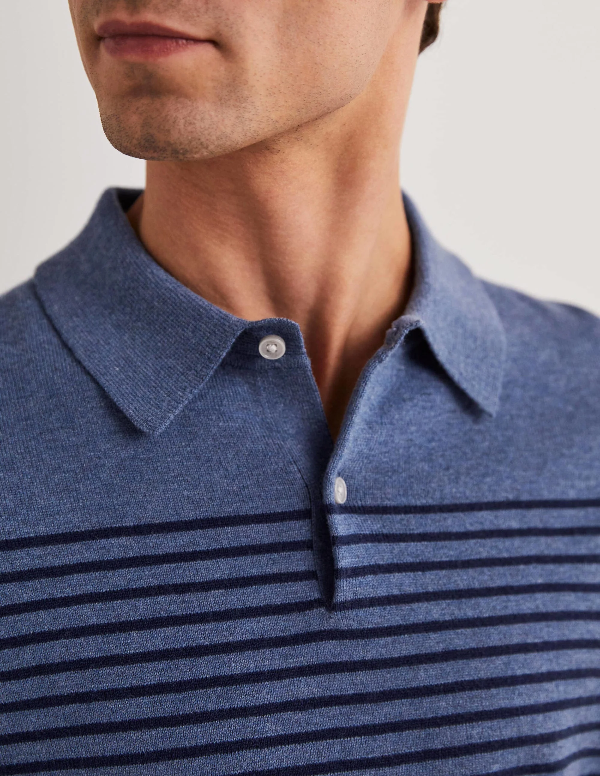Langärmliges Poloshirt aus Feinstrick-Blau/Navy, Gestreift - Image 6