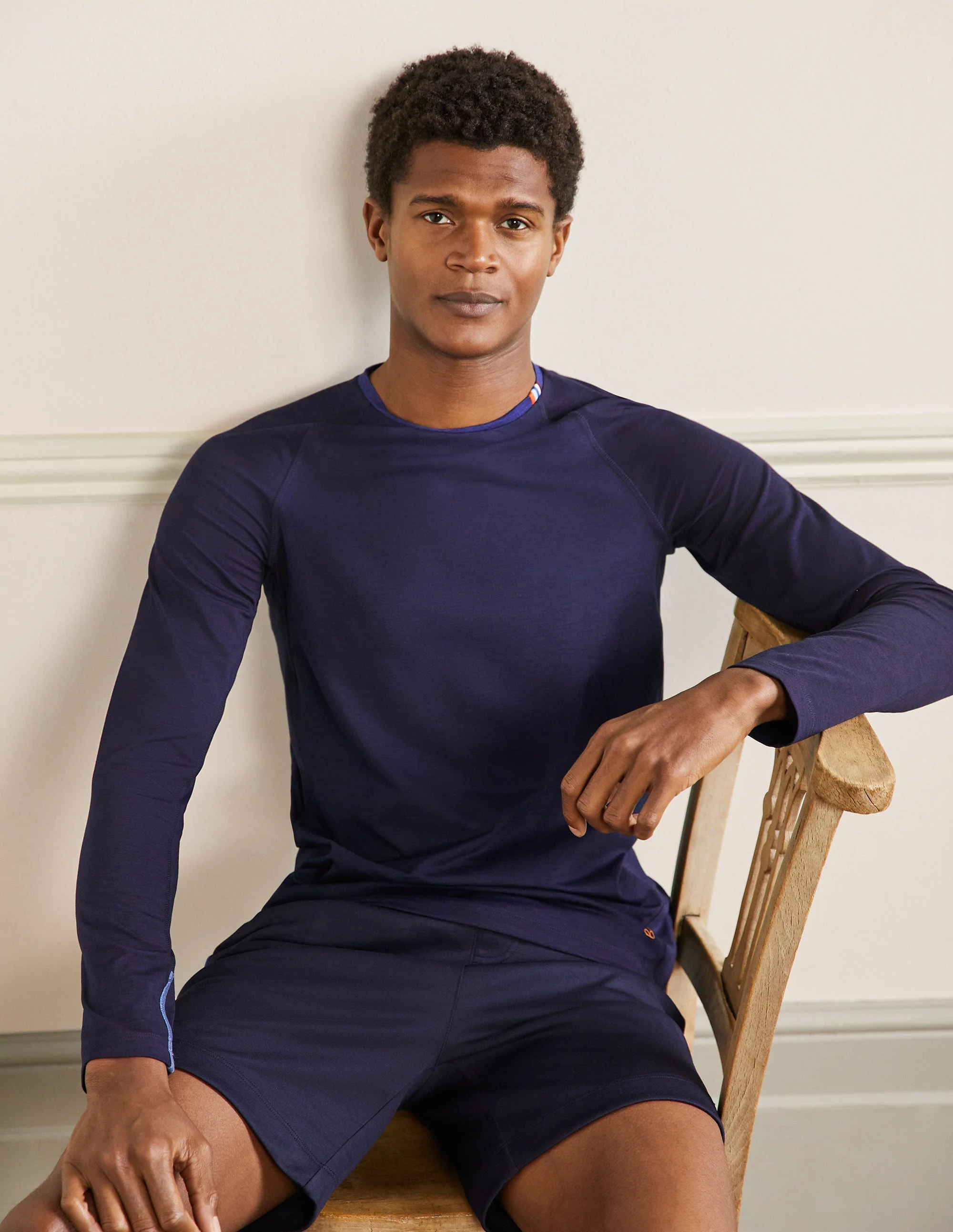 Langärmliges Sportshirt-Weltraumblau, Blockfarben - Image 4