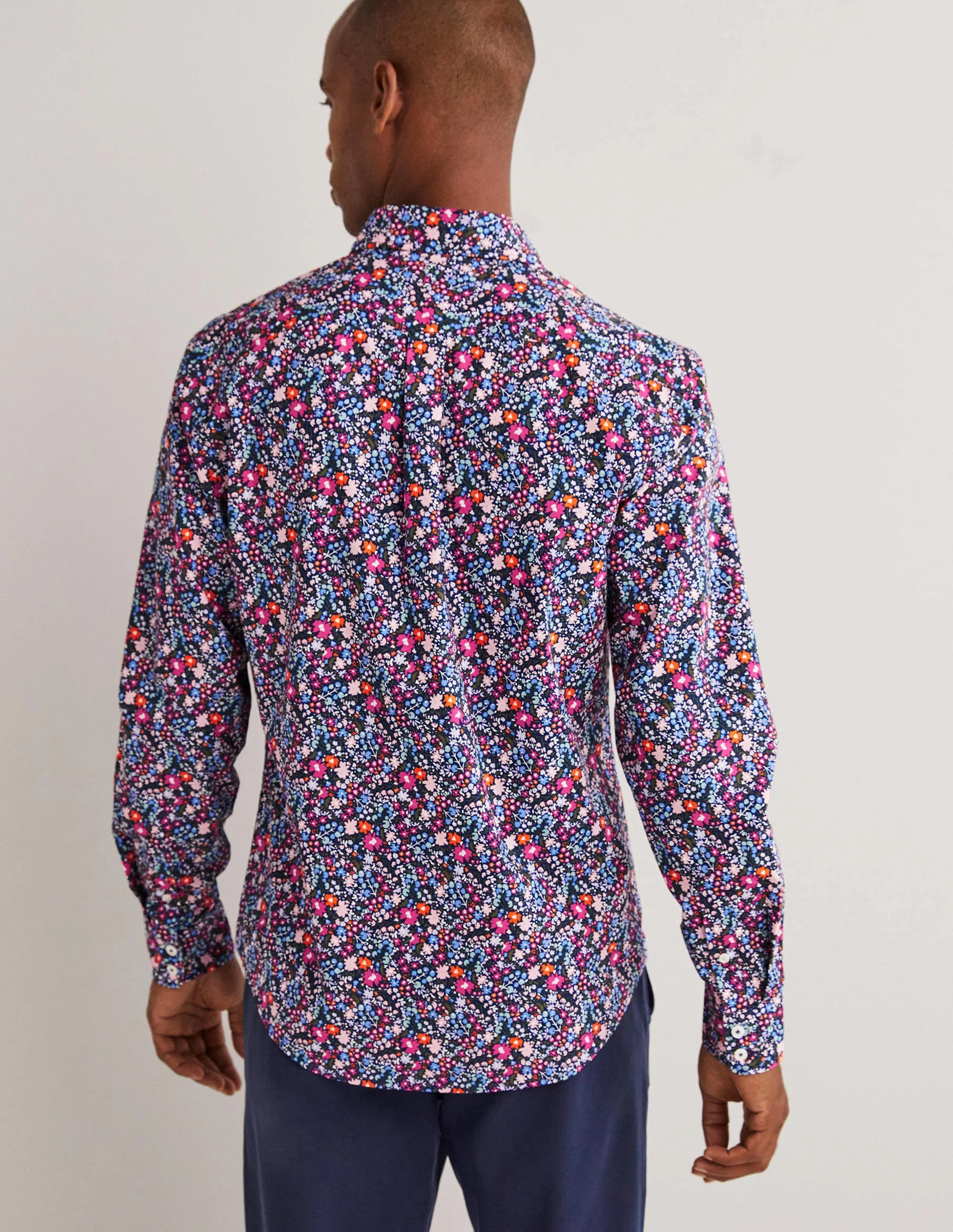 Popelinehemd mit Cutaway-Kragen-Navy/Bunt, Blumenmuster - Image 3