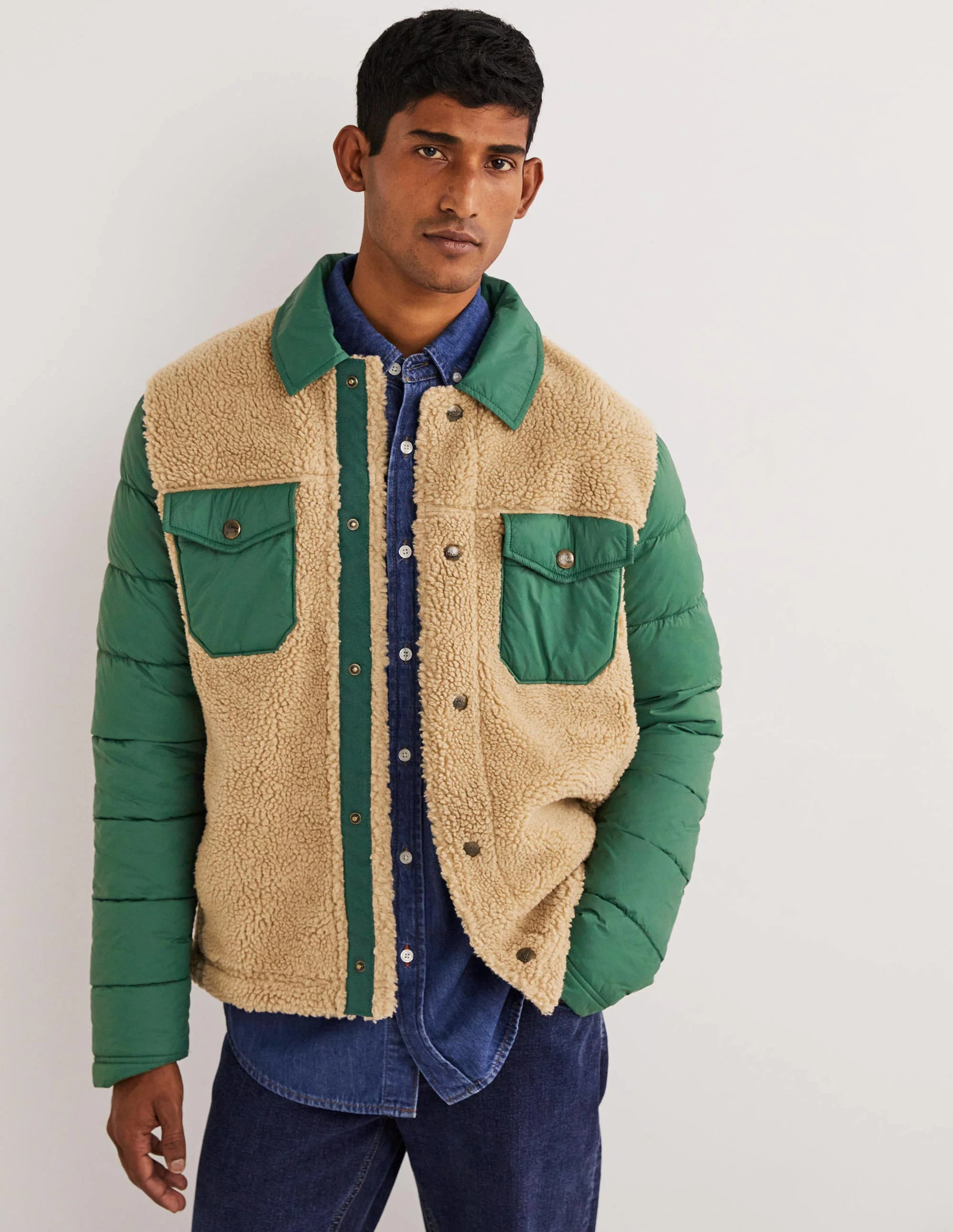 Sherpa-Jacke mit durchgehendem Knopfverschluss-Jägergrün/Ecru