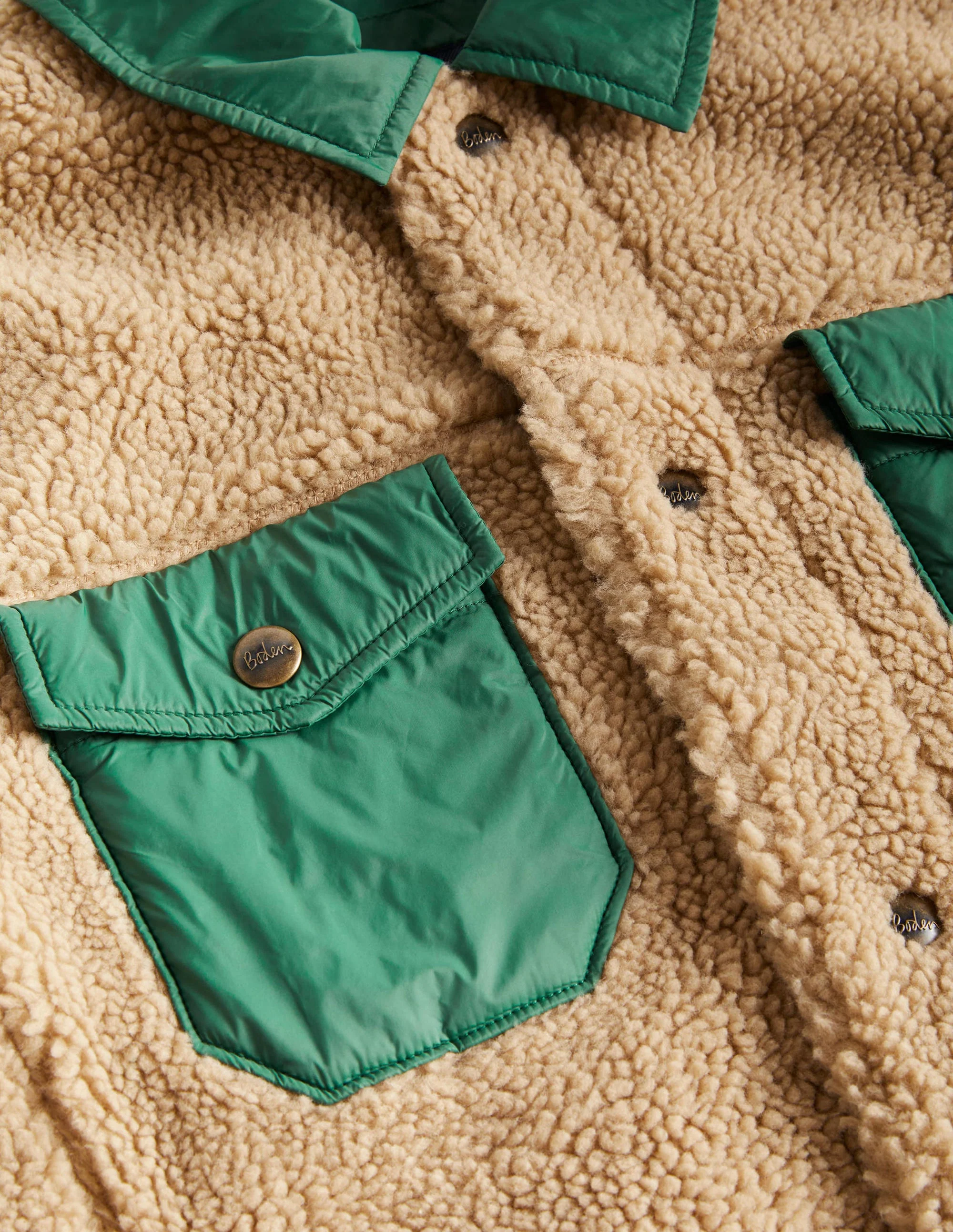 Sherpa-Jacke mit durchgehendem Knopfverschluss-Jägergrün/Ecru - Image 7